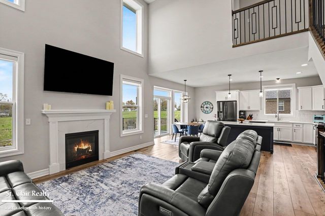 3143 Regatta Lane, St Clair Twp, MI 48079