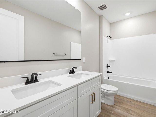 7762 W HAYWARD Avenue, Glendale, AZ 85303