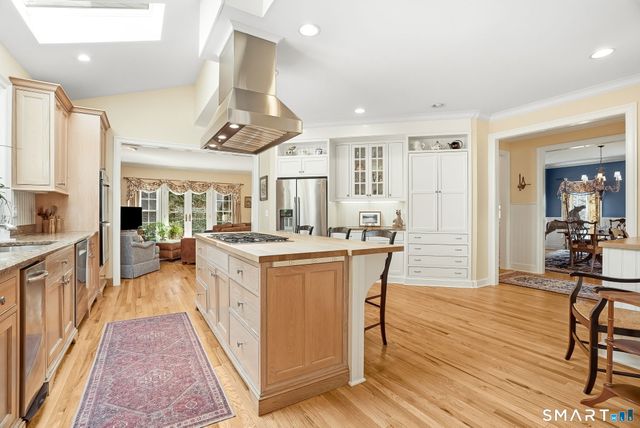 281 Newtown Turnpike, Redding, CT 06896