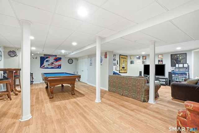 281 Newtown Turnpike, Redding, CT 06896