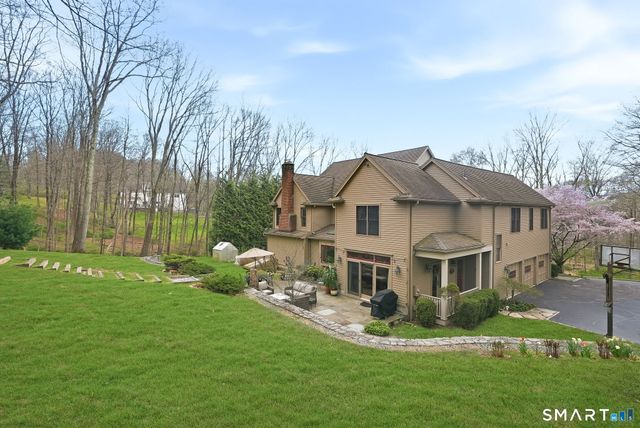 281 Newtown Turnpike, Redding, CT 06896