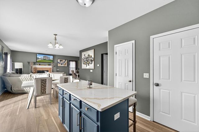 9531 W Parkland COURT, Milwaukee, WI 53224