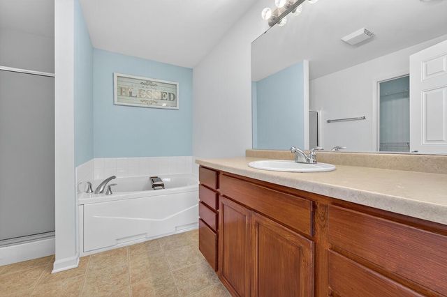 9531 W Parkland COURT, Milwaukee, WI 53224