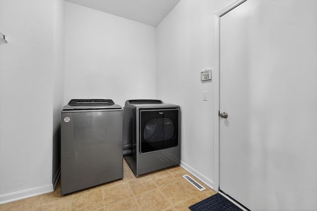 9531 W Parkland COURT, Milwaukee, WI 53224