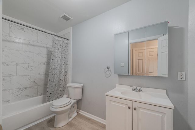 834 Elkhart Street, Houston, TX 77091