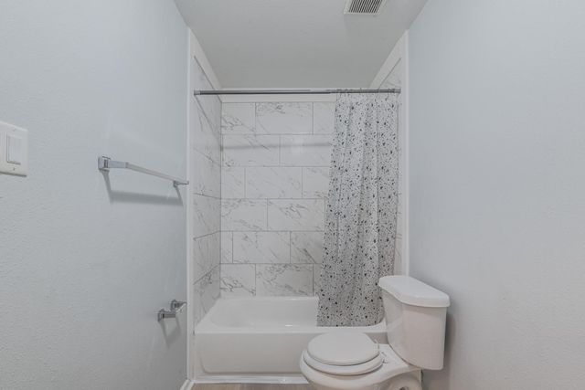 834 Elkhart Street, Houston, TX 77091