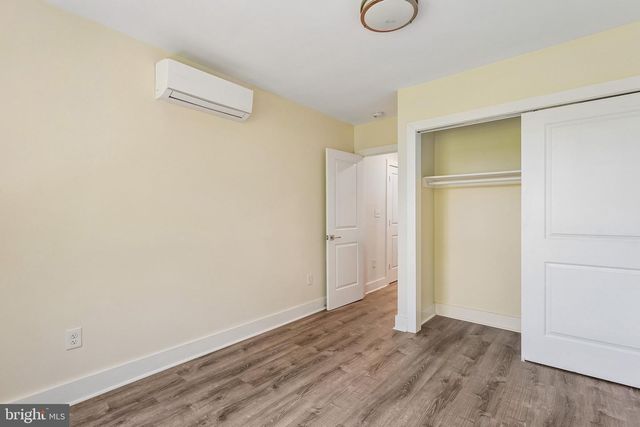 1821 T ST NW, Washington, DC 20009