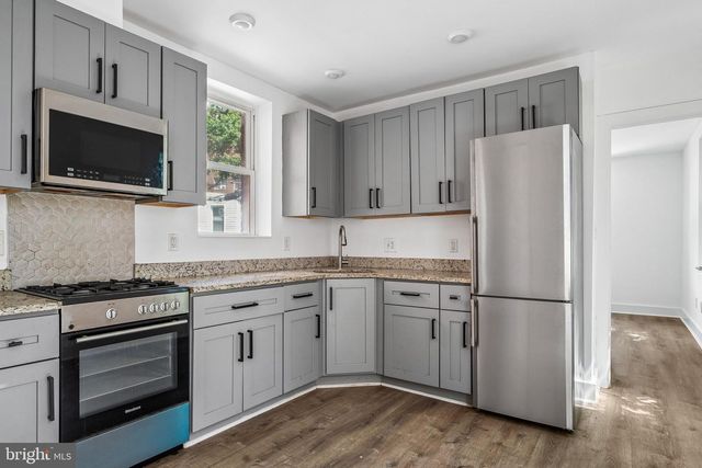 1821 T ST NW, Washington, DC 20009