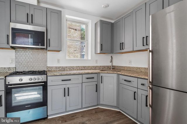 1821 T ST NW, Washington, DC 20009