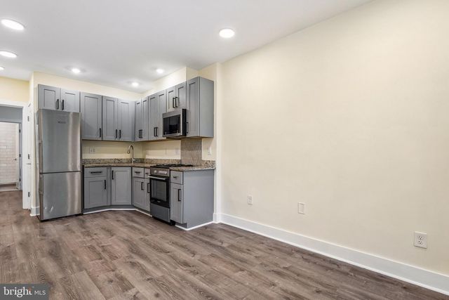 1821 T ST NW, Washington, DC 20009