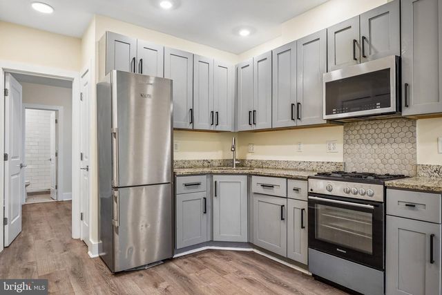 1821 T ST NW, Washington, DC 20009