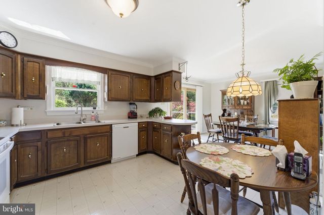 6163 GEORGETOWN RD, Broad Run, VA 20137