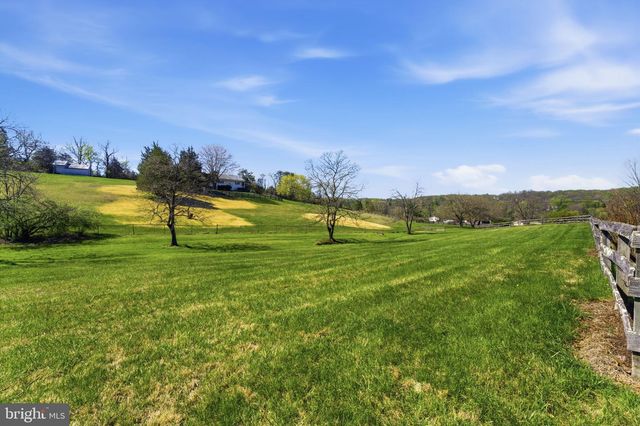 6163 GEORGETOWN RD, Broad Run, VA 20137
