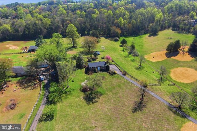 6163 GEORGETOWN RD, Broad Run, VA 20137
