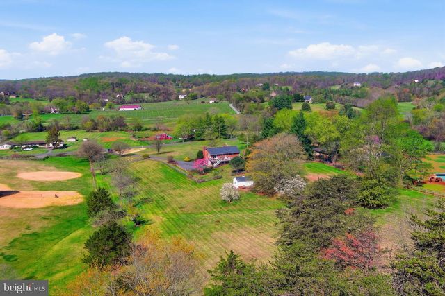 6163 GEORGETOWN RD, Broad Run, VA 20137
