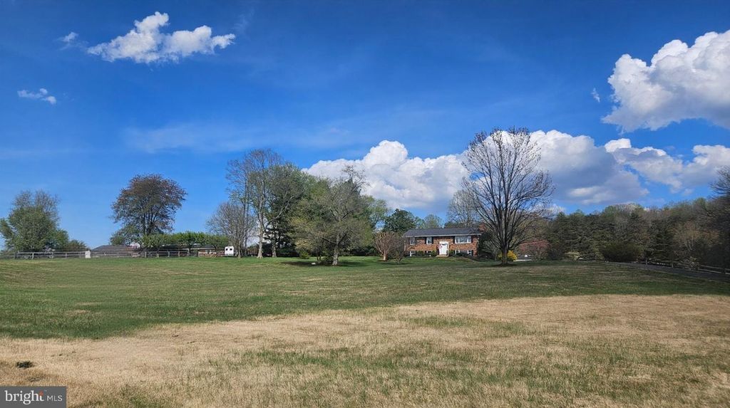6163 GEORGETOWN RD, Broad Run, VA 20137