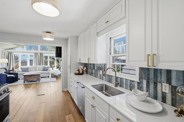 6340 Tingdale Avenue, Edina, MN 55439