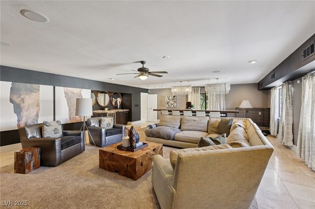 3140 Montessouri Street, Las Vegas, NV 89117