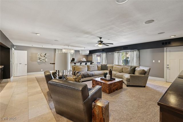 3140 Montessouri Street, Las Vegas, NV 89117