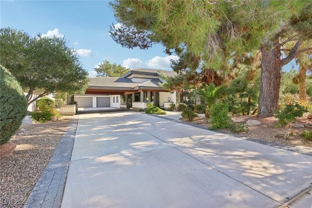 3140 Montessouri Street, Las Vegas, NV 89117