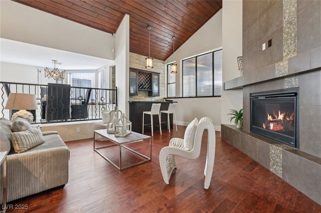 3140 Montessouri Street, Las Vegas, NV 89117