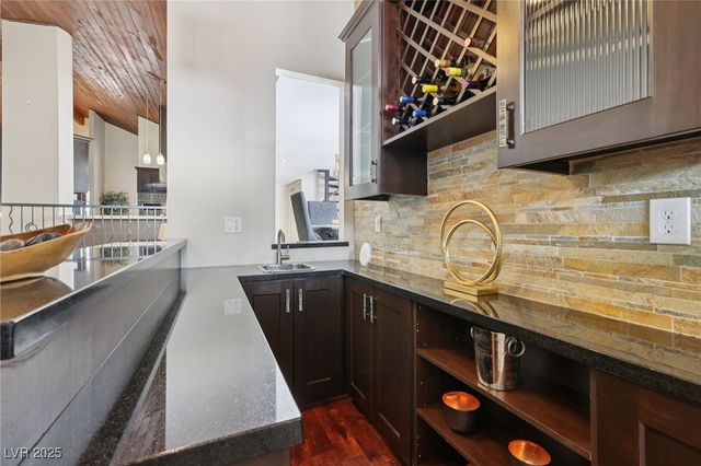 3140 Montessouri Street, Las Vegas, NV 89117