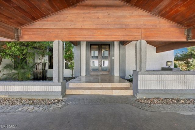 3140 Montessouri Street, Las Vegas, NV 89117