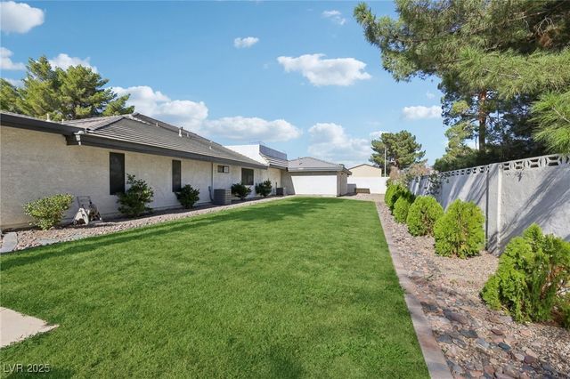 3140 Montessouri Street, Las Vegas, NV 89117