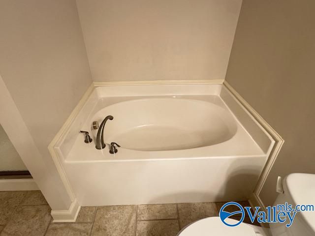 6032 Stonewater Court, Huntsville, AL 35806