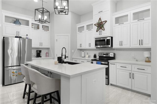 3108 E Rabbit Run Avenue, Mission, TX 78572