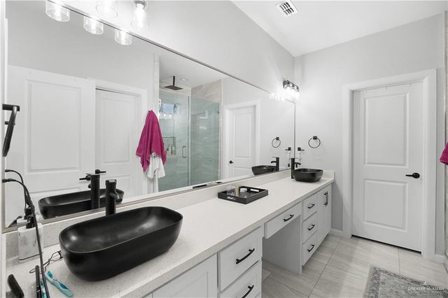 3108 E Rabbit Run Avenue, Mission, TX 78572