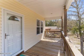 150 NE 30th Street, Oak Island, NC 28465