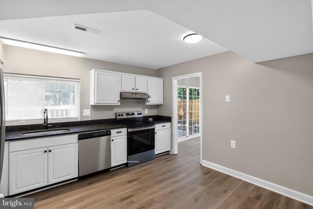 2421 YORK CT, Waldorf, MD 20602
