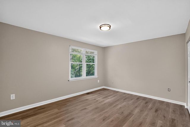 2421 YORK CT, Waldorf, MD 20602