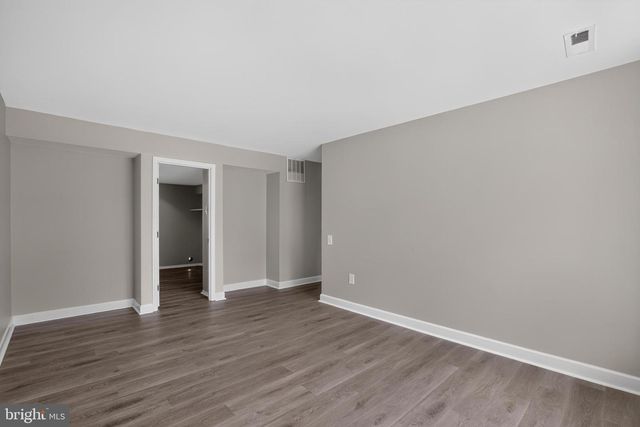 2421 YORK CT, Waldorf, MD 20602