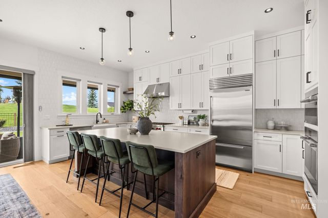 1523 N Morehouse Ave, Eagle, ID 83616
