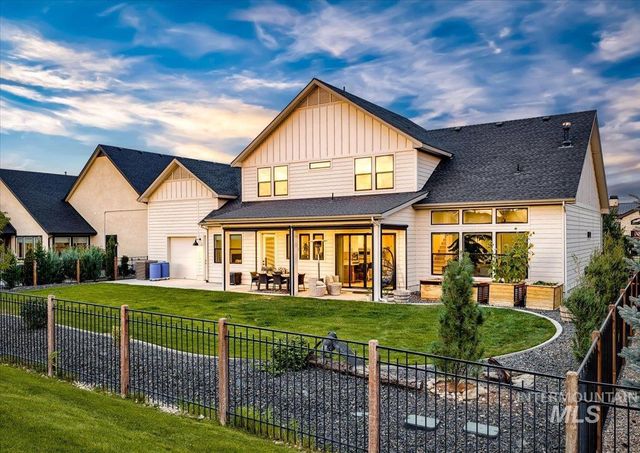 1523 N Morehouse Ave, Eagle, ID 83616