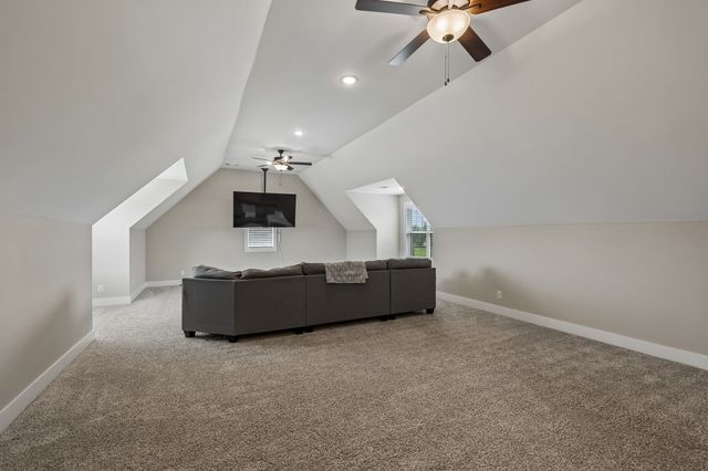1211 Ballentrace Blvd, Lebanon, TN 37087