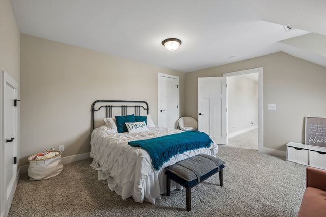 1211 Ballentrace Blvd, Lebanon, TN 37087