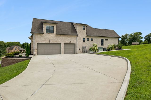 1211 Ballentrace Blvd, Lebanon, TN 37087