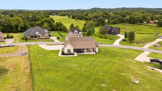 1211 Ballentrace Blvd, Lebanon, TN 37087