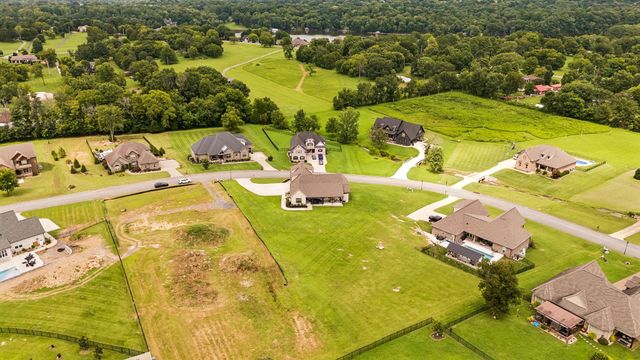 1211 Ballentrace Blvd, Lebanon, TN 37087