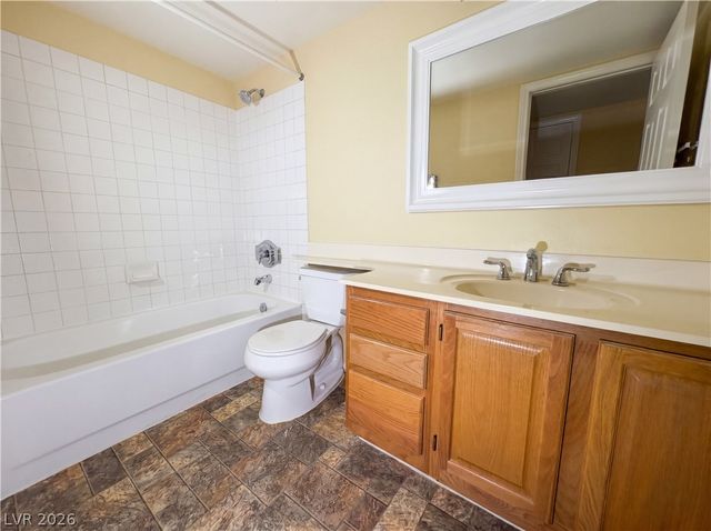 1371 Di Blasi Drive 101, Las Vegas, NV 89119