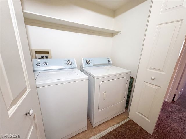 1371 Di Blasi Drive 101, Las Vegas, NV 89119