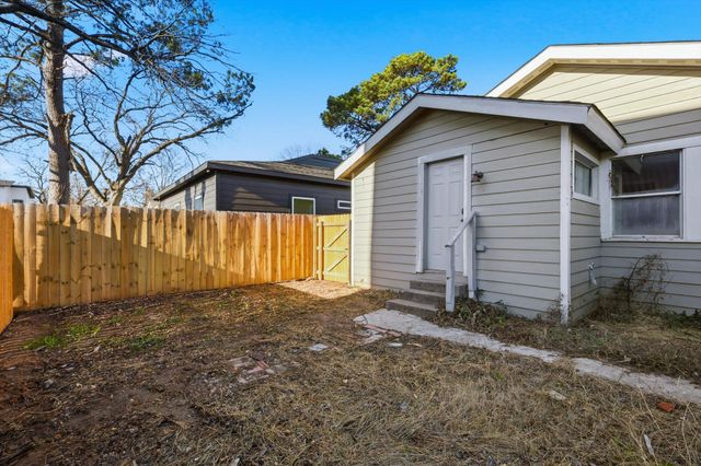 2838 Frost Avenue, Dallas, TX 75215