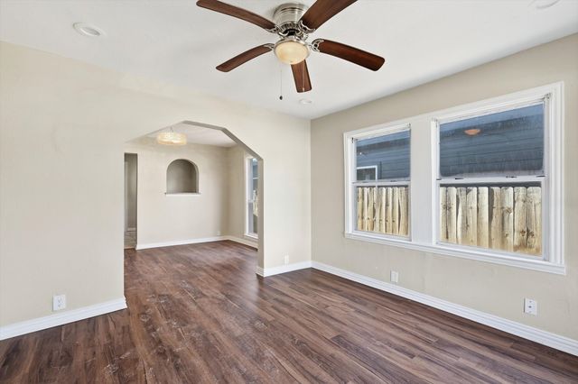 2838 Frost Avenue, Dallas, TX 75215