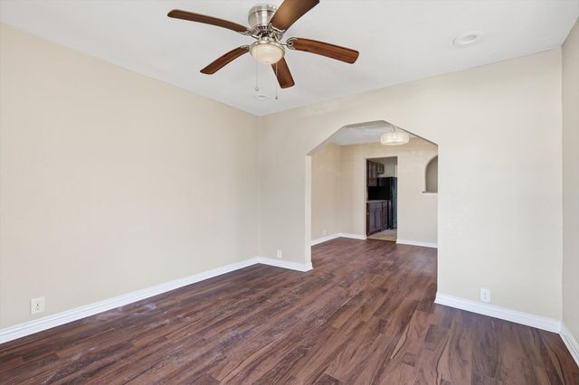 2838 Frost Avenue, Dallas, TX 75215