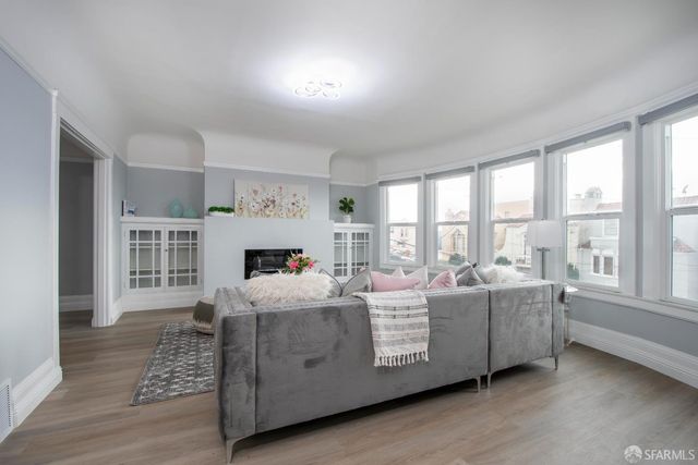 1482 18th Avenue, San Francisco, CA 94122