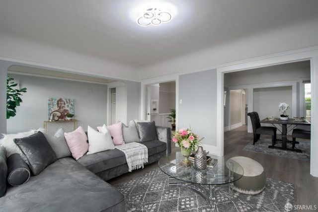 1482 18th Avenue, San Francisco, CA 94122