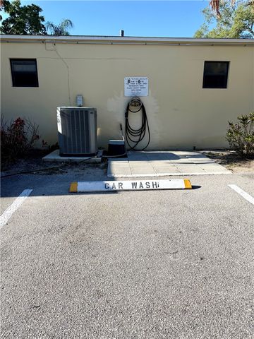 400 18th Street B4, Vero Beach, FL 32960